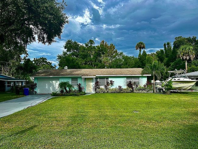 Photo of 637 Ball St, New Smyrna Beach, FL