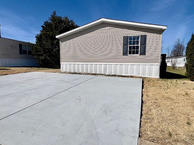 Photo of 214 Camden Xing, Clarksville, TN