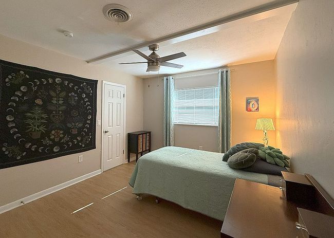 Photo of 1410 Santa Barbara Ave, Fort Myers, FL
