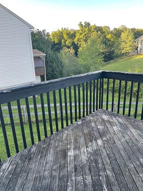 Image of 1012 Meadowbrook Ct