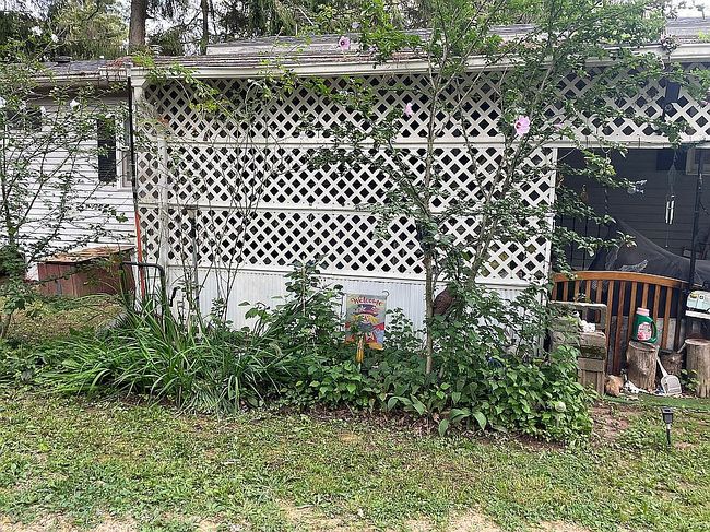 Photo of 321 Holly Lynn Dr, Hazle Township, PA