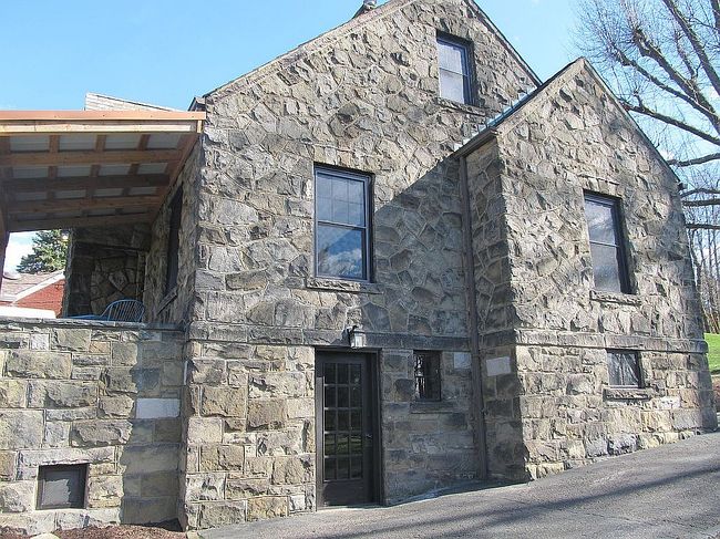 Image of 73 Elm St