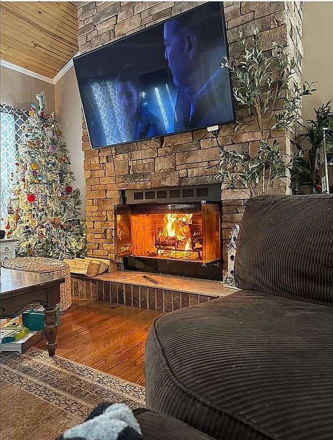 Photo of 270 Stanley Dr, Prichard, WV