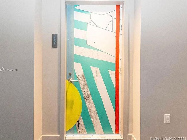 Additional photo 2 of property located at 4250 Biscayne Blvd Apt 1207