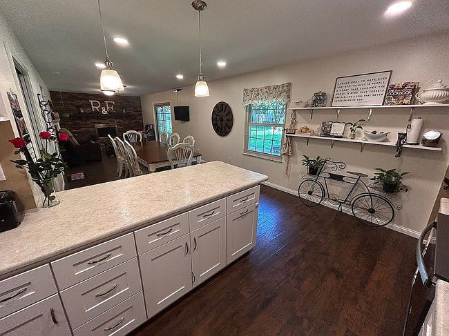 Photo of 8958 Deep Forest Ln, Dayton, OH