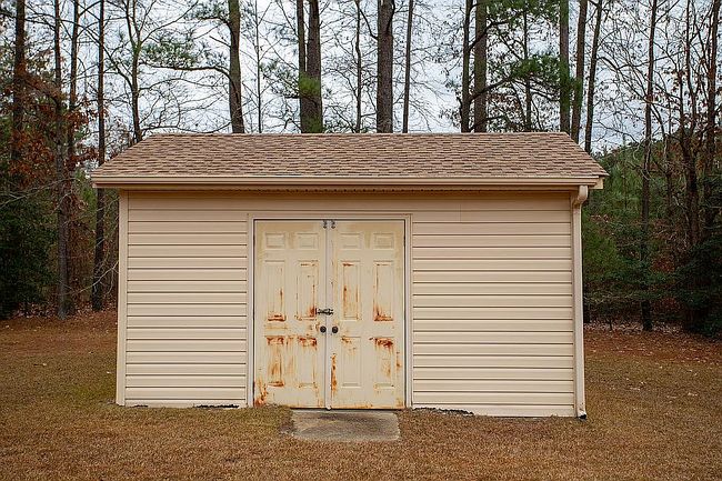 Additional photo 3 of property located at 13938 Brink Rd