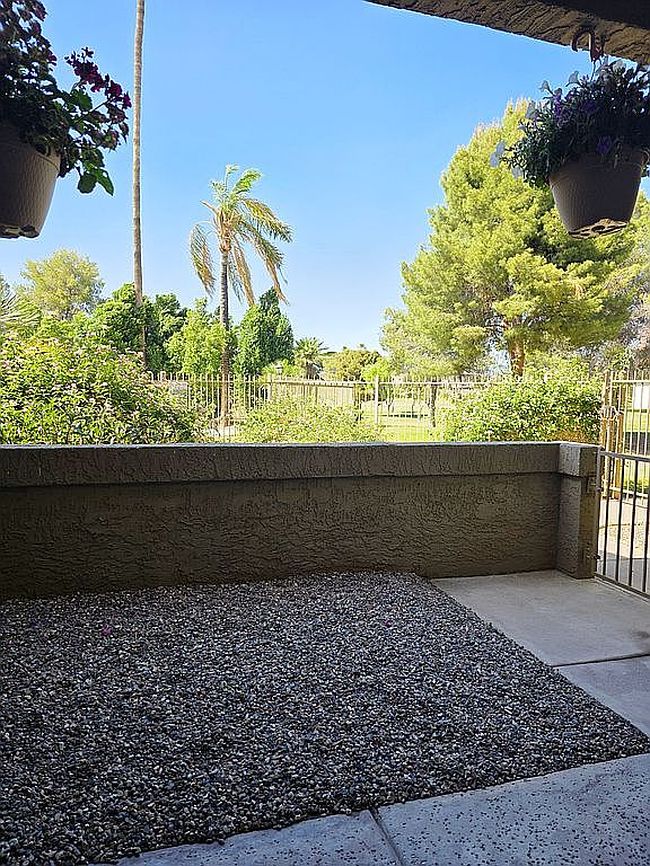 Image of 4050 E Cactus Rd Unit 107