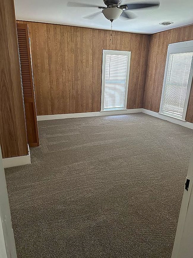 Image of 103 W 1st Ave