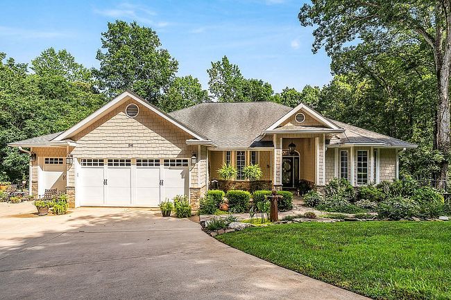 94 Dawson Dr, Dawsonville, GA