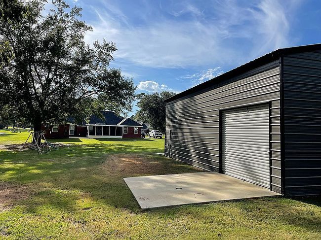 Image of 121 Willow Lake Dr