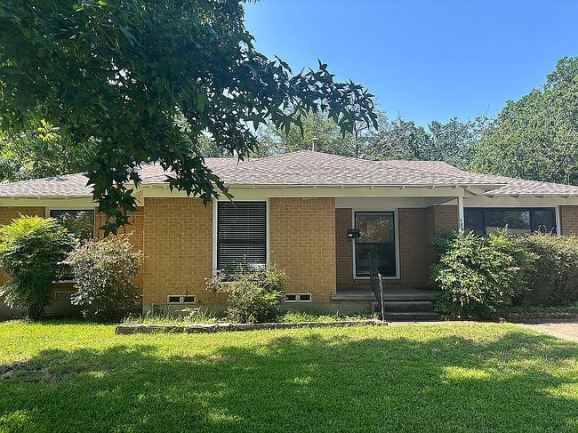 Preview of property located at 1515 Linden Dr