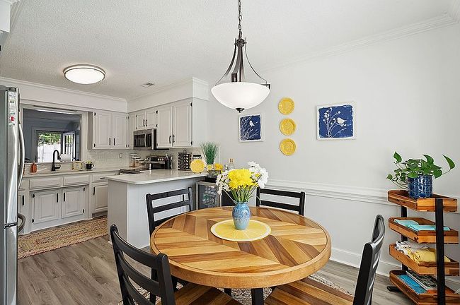 Photo of 403 Olde Towne Dr, Sanford, NC
