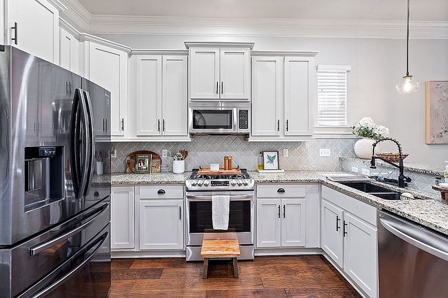 Additional photo 1 of property located at 327 Eastgate Dr