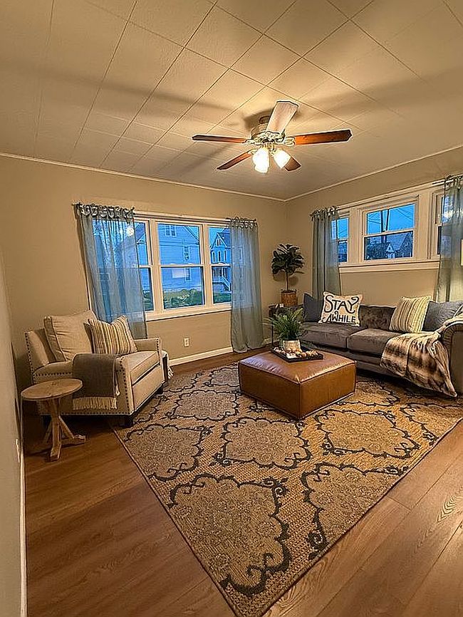 Photo of 972 Buffalo St, Conneaut, OH