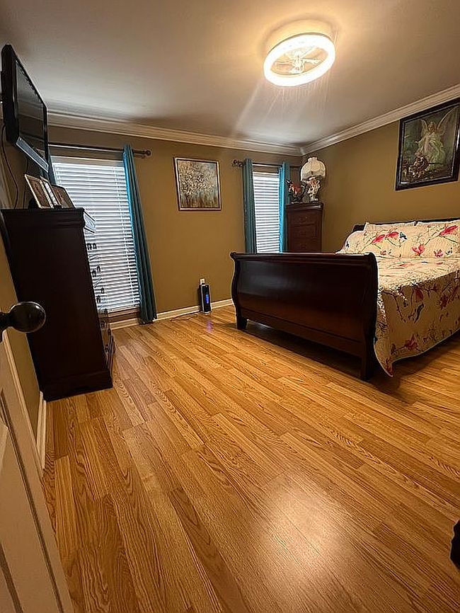 Preview of property located at 20755 Benton Hts