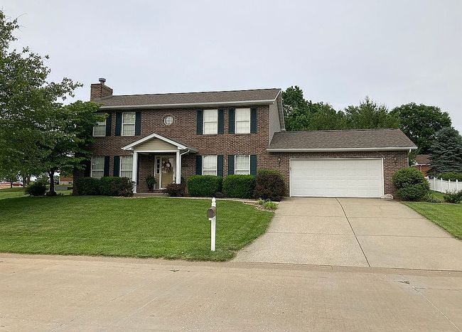 Image of 916 James St
