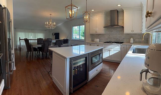 Photo of 226 Timbercrest Dr, Schaumburg, IL