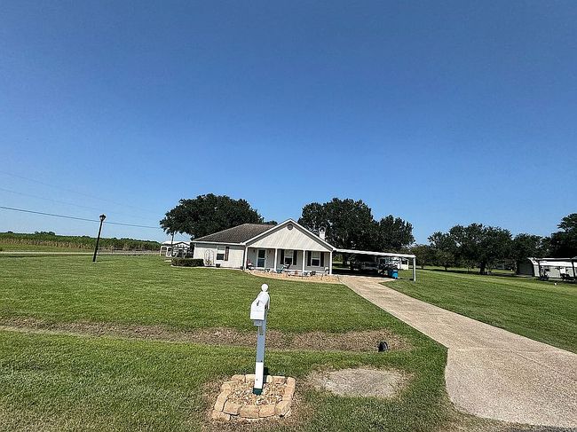 Photo of 1005 Margarite Dr