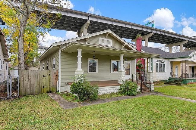 Additional photo 1 of property located at 513 Park Blvd