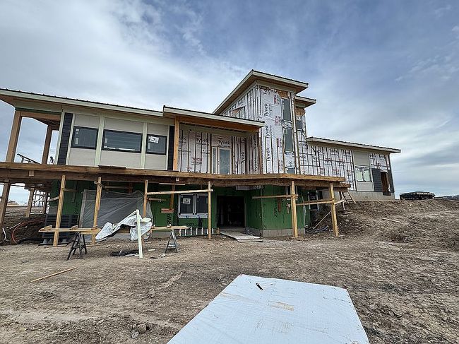 Image of 8460 Fawn Ridge Ln
