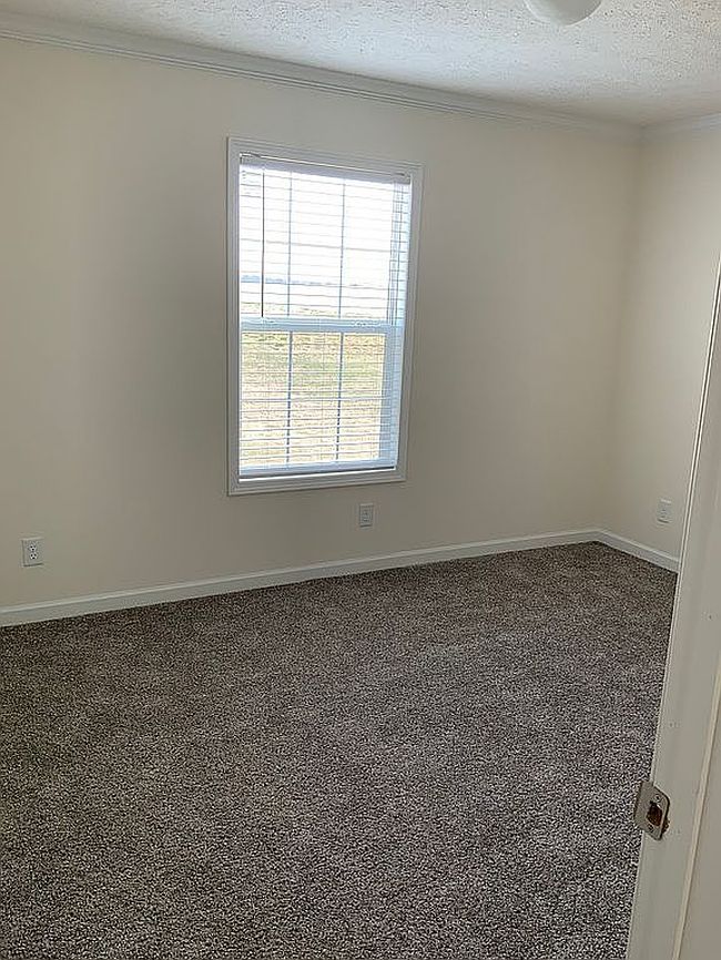 Photo of 197 Burleson Point, Woodleaf, NC