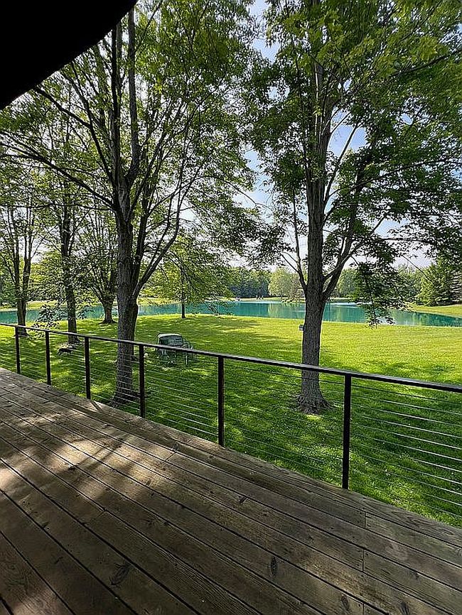 Photo of 4270 W Temperance Rd