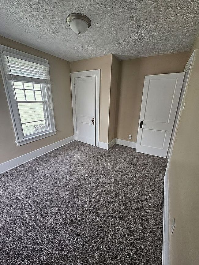 Image of 341 Park Ave