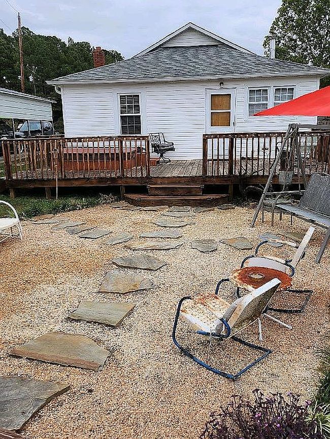 Photo of 334 Cherokee Falls Rd