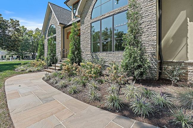 Preview of property located at 521 Mansion Dr