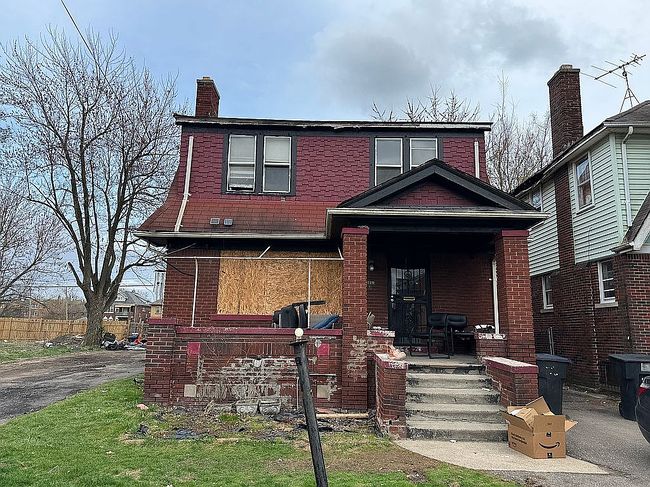Preview of property located at 3251 Waverly St