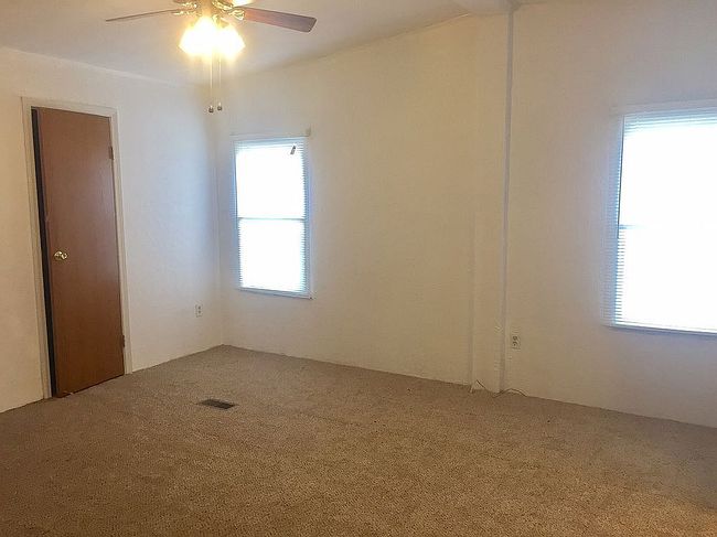 Additional photo 3 of property located at 1165 Comet Rd