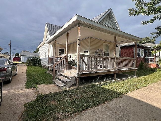 Photo of 1412 Champaign Ave