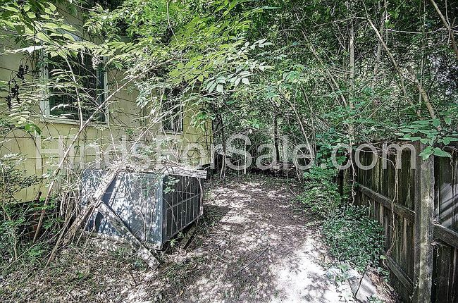 Additional photo 1 of property located at 4128 Cedar St