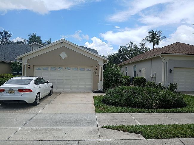 Photo of 8018 Tauren Ct, Naples, FL