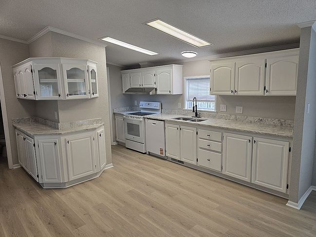 Image of 816 Red Lighthouse Ln