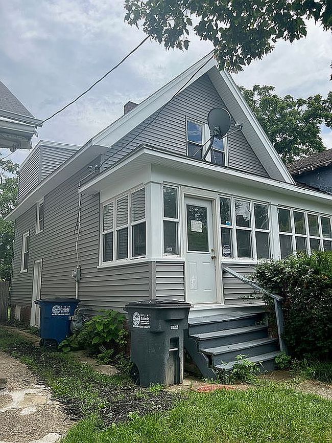 Photo of 3320 Wilson Pl, Toledo, OH