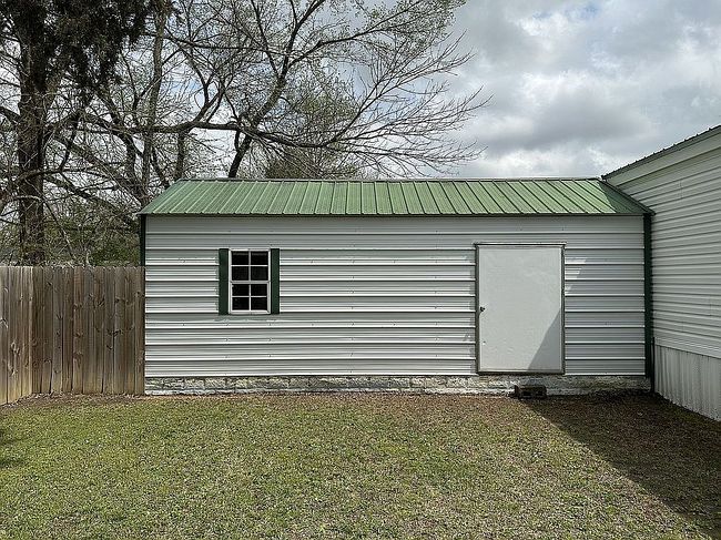 Image of 129 Clara Way