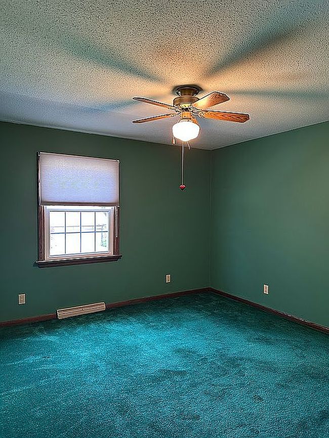 Photo of 3114 Contessa Ln, Erie, PA