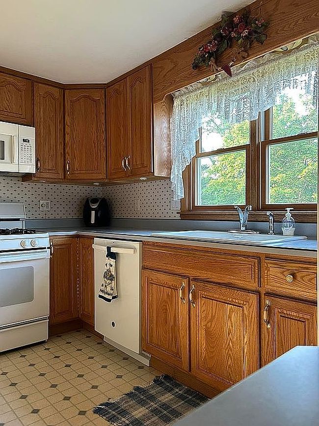 Image of 302 Grace Ave