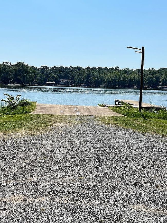 Photo of 5400 Hidden Point Dr, Cedar Bluff, AL