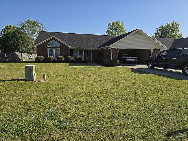 Photo of 892 Pinewood Dr Sw, Hartselle, AL