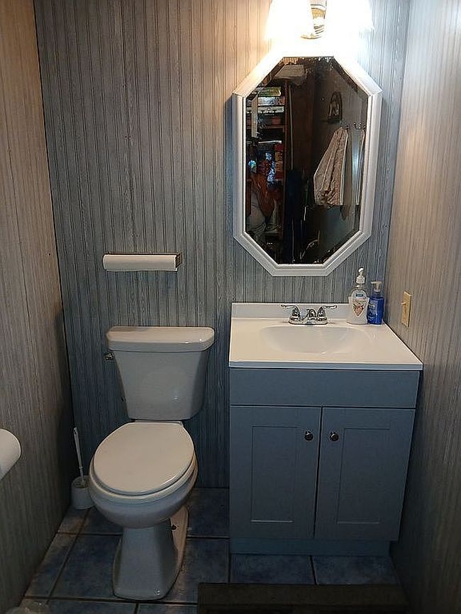 Image of 575 4th St