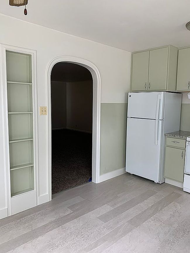 Photo of 712 E Main St, Hermiston, OR