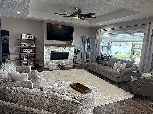 Photo of 5606 Emily Rd, Bettendorf, IA