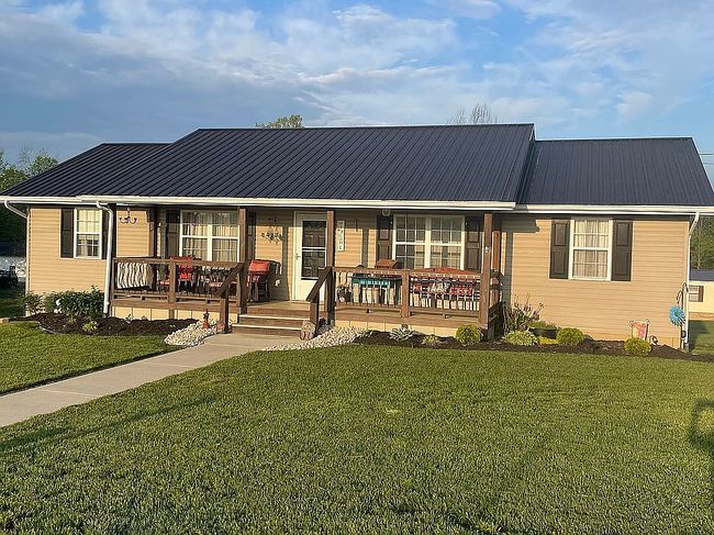 Image of 7941 Manilla Creek Rd