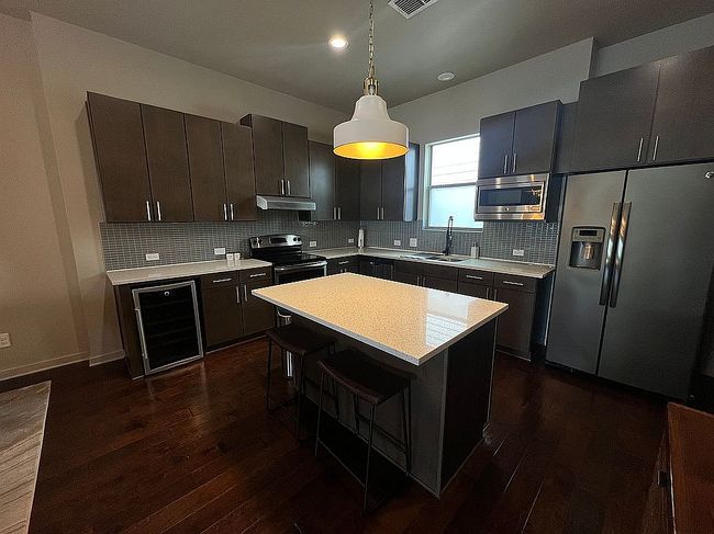 Photo of 221 W Laurel, San Antonio, TX