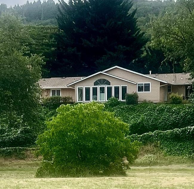 Image of 146 Ne Aker Dr