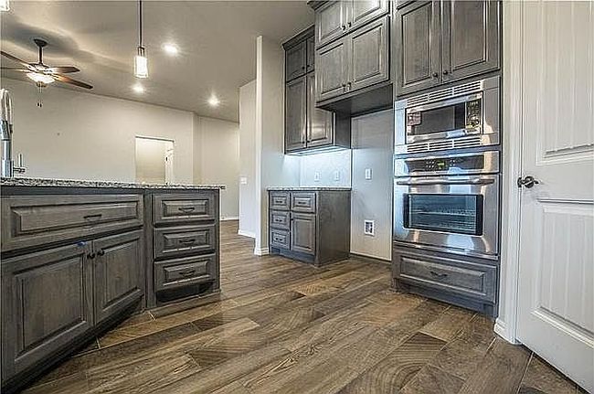 Photo of 6505 Bent Wood Dr, Oklahoma City, OK