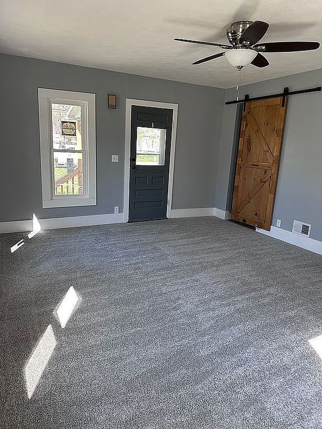 Image of 439 S 10th St