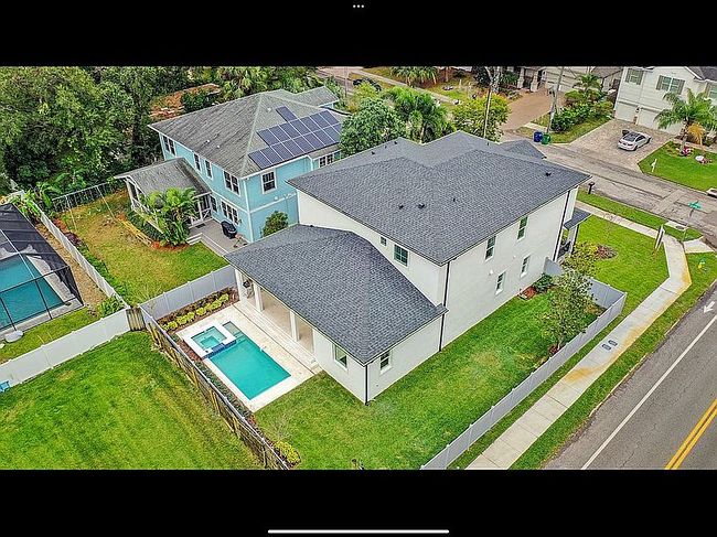 Additional photo 2 of property located at 3823 W Leona St